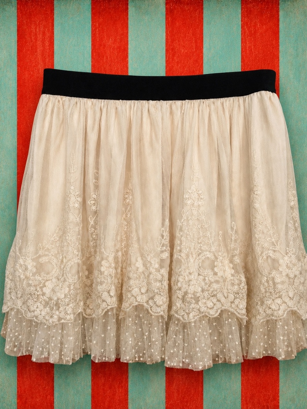 American Rag Cream Lace & Tulle Skater Skirt with Black Waistband